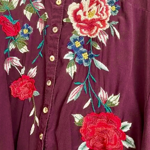 JOHNNY WAS Purple Floral Embroidered Long Sleeve Silk Top Small - Picture 7 of 12
